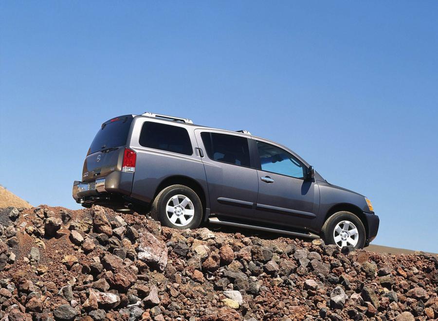 Nissan Armada 2004 года  (фото 4 из 7)